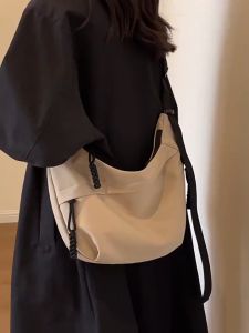 Korean Style Dumpling Bag Large Capacity Commute Bag for Women Casual Versatile Crossbody Bag beg sling perempuan 女士斜挎包