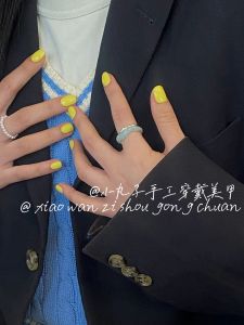 Hailey Summer High-End Pure Color Lemon Yellow Handmade Phototherapy Wearable False Nails Detachable Nail Art Beauty Tools