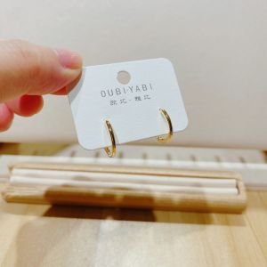 Elegant Simple Style Fashionable French Versatile Light Luxury Ins Lady Glossy Board Earrings Sweet Cold Tone All Matchable