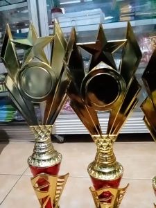 Piala Lomba Juara 1 2 3 4 (FTG BINTANG BODY MERAH RASER) "costum" FREE STICKER (BOLEH satuan)TERMASUK SETICKER DAN FREE DESIGN