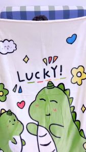 ผ้าห่มเด็กขนแกะพรีเมี่ยม หนา นุ่ม ไม่กักฝุ่น ไม่ระคายเคือง ยิ่งซักยิ่งนุ่ม มีให้เลือกหลายแบบ หลายสี หลายลาย