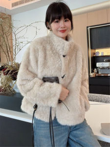 SHIMO | Petite Stylish Designer Unique Warm Lamb Fur Coat Short