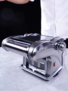 Mesin Gilingan Mie Komersial Listrik Pasta Pastel Noodle Maker Multifungsi Mesin Stainless Steel Penggiling Pembuat Giling Mie Mesin Penggulung Elektrik Otomatis Penuh Noodle Maker Machine Pangsit Listrik Rumah Tangga Kecil Kulit Pangsit