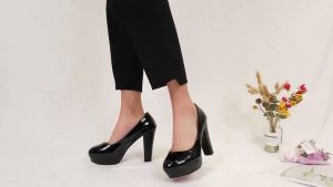 MARTINI Glossy School Work Heels For Women Black 4 Inches Cosplay