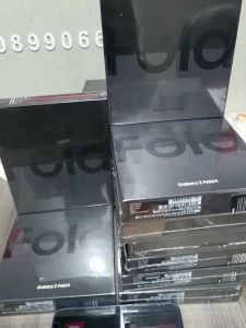 Fold 4 5G - Samsung Galaxy Z Fold4 SEIN RESMI - 1TB/512gb/256gb BNIB NEW SAMSUNG