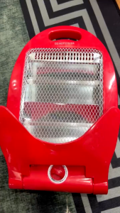 Máy sưởi - Quạt sưởi ấm mùa đông mẫu mới tiết kiệm điện có lớp cách nhiệt an toàn - BH 12 tháng