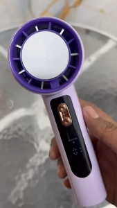 Kipas Mini T-03 Kecepatan 100 Tingkat Angin Kencang Sejuk Cocok Untuk Berpergian