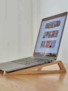 Portable Solid Wood Laptop Stand Ergonomic Gaming Notebook Holder Desktop Computer Support Bracket Office Heightening Stand