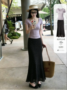 La Chapelle | Polka Dot Flare Skirt Fitted T-Shirt Set
