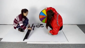 AURON เกมส์วงล้อตั้งพื้น สามาถพับได้ สามารถปรับระดับความสูงได้ วงล้อหมุนนำโชค สำหรับงานเลี้ยง งานปาร์ตี้ต่างๆ