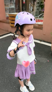 Childrens elbow pads ✨ Childrens helmets adjustable in size with good impact resistance. Press the childrens unicorn helmet which is adjustable in size.