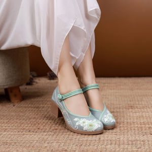 Giày Thêu Hoa Cao Gót Giày Vải Gót Vuông Giày Một Lớp Phong Cách Dân Tộc 6 Cm Cho Nữ Hán Phục Cổ Điển Thoải Mái Đế Gân Bò Quai Ngang