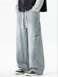 Wood soon | Retro Light-wash Loose Men Jeans
