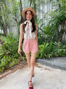 TuTTi SS24 Laurie Lace Cotton Shorts กางเกงขาสั้น ทำจากผ้าลูกไม้คอตค้อน เพิ่มความน่ารัก ด้วยการตกแต่งขอบกางเกงด้วยผ้ากุ๊นสีขาว ชุดลำลอง สวมใส่สบายสื้อผ้าแฟชั่นสตรี