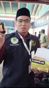 CIPPLUS ORIGINAL Pil Hitam Ajaib Obat Nyeri Sendi Tulang Saraf Kejepit Herbal 45 Kapsul