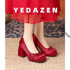 รองเท้าส้นสูงผูกโบว์สีแดง Mary Janes สำหรับผู้หญิง รองเท้าแต่งงาน รองเท้าส้นหนา รองเท้าส้นแบน รองเท้าแฟชั่น รองเท้าสวมแบบสวมสบาย