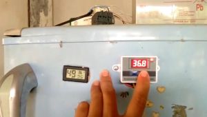 XH-W3001 Digital Temperature Controller AC 220V 1500W Egg Incubator Thermostat Control Switch