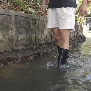 Mens PVC Anti Slip Waterproof Rain Shoes Black Thick Wear-resistant Labor Protection Rubber Shoes