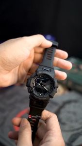 Jam Tangan Pria Casio G-Shock G-Squad GBA-900-1A Black Dial Black Resin Band