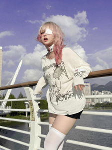 เสื้อยืดแขนยาวผู้หญิงฤดูใบไม้ผลิและฤดูใบไม้ร่วงบางหลวมๆ สไตล์อเมริกัน เสื้อชั้นในสุดเท่สำหรับสาวฮอต เสื้อผ้าแฟชั่น