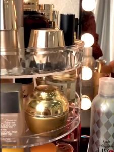 ชั้นวางเครื่องสําอางค์ 3 ชั้น ทรงสูง หมุน 360 องศา ปรับความสูงแต่ละชั้นได้ ชั้นวางของ กล่องเครื่องสําอาง