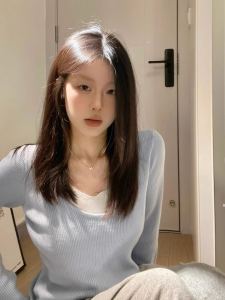 สีน้ําเงิน คอวี แขนยาวถักบาง เสื้อท่อนบน ผู้หญิง ฤดูใบไม้ร่วง ฤดูหนาว ฤดูใบไม้ผลิ เสื้อฐานสวมด้านใน เสื้อสเวตเตอร์ ตัวบนถัก