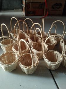 souvenir unik hajatan wadah telur