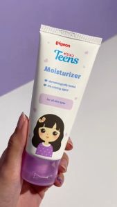 PIGEON TEENS Moisturizer || Pelembab Wajah Remaja || Kandungan Niacinamide 5% Membantu Mencerahkan Kulit Kusam Remaja || Alcohol free