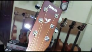 Gitar Akustik Elektrik Jumbo YAMAHA F310 ORIGINAL
