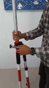 ขาจับโพล 2ขา (Bipod) สีขาวแดงสลับกัน ยี่ห้อ SOUTH รุ่น CSR27R