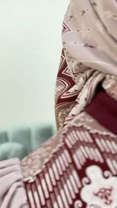 Gamis Ceruty Baby Doll: Pasmina Import untuk Gamis Murah Trendi