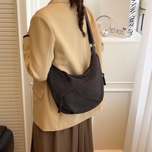 GROSIRAN OMYGOOSE Tas Selempang Wanita Sling Bag Half Moon Bag Polos Medium TFW 0285