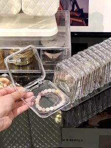 Crystal Collectables-Autograph Bracelet Bracelet Desktop Storage Box Jewelry Necklace Ornament Dustproof Desktop Finishing Box Display Shelf