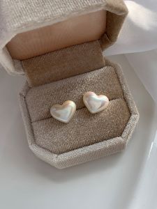 Pure Silver Pearl Stud Earrings Womens Fashionable Design Heart Shape Ear Jewelry Elegant Classic Style for All Ages