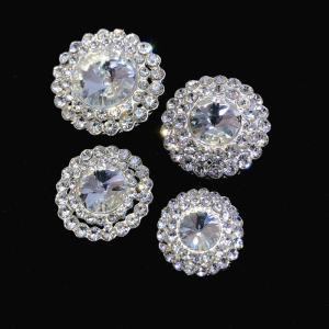 กระดุมโลหะผสมสีเงินสีขาวกลมสไตล์เกาหลี กระดุมแฟชั่น กระดุมเสื้อแจ็คเก็ตโลหะขนาดใหญ่ อุปกรณ์ตกแต่งเครื่องประดับ DIY