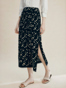 FAMANXUAN | Floral Knitted Straight Skirt