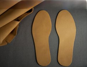 Ultra-Thin 2mm Cowhide Leather Sweat Absorbent Anti-Odor Shoe Inserts Mens Genuine Leather Martin Boots Breathable Single Shoes