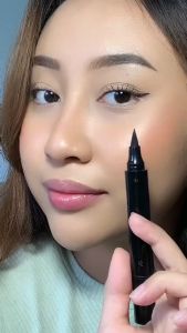 READY!!!  Eyeliner Stamp 2 In 1 Waterproof Liquid Eyeliner Pensil Waterproof Tahan Seharian