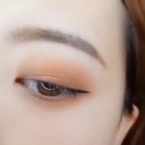 BizHome ปากกาอายไลน์เนอร์แบบดินสอ MKNK อายไลน์เนอร์แบบดินสอ กันน้ำ ติดทนนาน เมคอัพติดทนนานไม่หลุดง่าย กันเหงื่อ มือใหม่ ใช้ดี