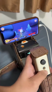 เกมแบบโต้ตอบสำหรับผู้เล่นสองคน เกมแบบร่วมมือกัน เกมวิดีโอสำหรับเด็กอายุ 6 ปีขึ้นไป เกมสำหรับครอบครัว(ไม่รวมโมดูลหลัก) ENIGMAชุดเกมการศึกษา Enigmabot ชุดตัวต่ออาร์เคดBOT เป็นผลิตภัณฑ์ความบันเทิงแบบ