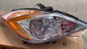 Đèn pha Mazda BT50(13-16) mí vàng hàng DEPO