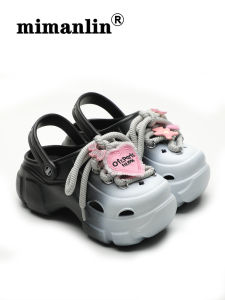 รองเท้าแตะส้นสูงแบบมีรูรัดรูปหัวใจสำหรับผู้หญิงในช่วงฤดูร้อนปี 2024 รองเท้าแตะแบบสวมสบายสไตล์หวานและเท่สำหรับใส่กลางแจ้ง