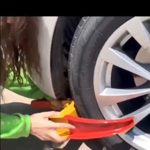 Heavy Duty Car Wheel Lock Anti-Theft Tyre Clamp Wheels Locks Anti Theft Car Tyre Lock Motorcycle Tire Lock 9 Hole Position Adjustment 3 Keys