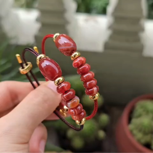 Q2529 Vòng lu thống ngũ điếu Ngọc Agate Vân Cam 2 mẫu: Dây nâu & Dây đỏ hợp Hỏa & Thổ - Phong Thủy TUDO