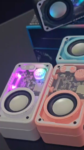 ลำโพงบลูทูธ V1 ลําโพงซับวูฟเฟอร์ แบบพกพา รองรับ บลูทูธ 5.3 และ การ์ด TF Wireless Bluetooth Speaker ลำโพงเบสหนัก