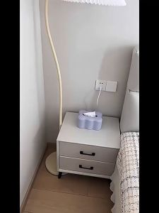 โคมพื้น LEDไฟ 3จังหวะ โคมไฟตั้งโต๊ะ ห้องนอน ครีมสไตล์ โมเดิร์น สําหรับตกแต่งห้องนอน ห้องนั่งเล่น