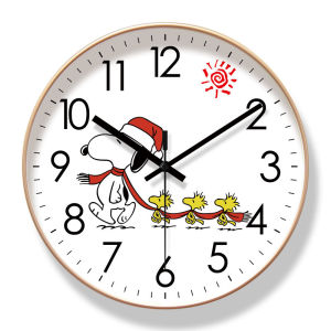 Snoopy Childrens Room Wall Clock Silent Decorative Clock for Dining Room Simple Modern Style PVC Material round Shape Battery Powered