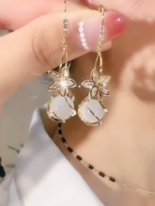 Bông tai nữ đi tiệc lấp lánh - bong tai nữ kiểu bạc hoa tai nữ đẹp bông tai nữ sang trọng hoa tai nữ sang chảnh bông tai nữ bong tai bông tai nữ cá tính ngầu rẻ GG427 BSTKL - [NaLa Shop]