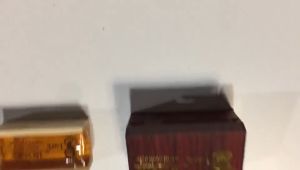 Sekotak Rosin Untuk Biola Pirastro / Rosin Dalam Kotak Kayu Bermutu Tinggi