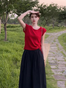 YUEZHONGWEI | Áo thun tay ngắn dệt kim lụa băng màu đỏ cho nữ mùa hè độc đáo đẹp cạp cao có dây rút tay nhỏ áo thun cổ tròn dáng ôm